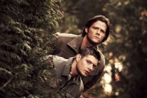 Dean-and-Sam-supernatural-35390299-500-333